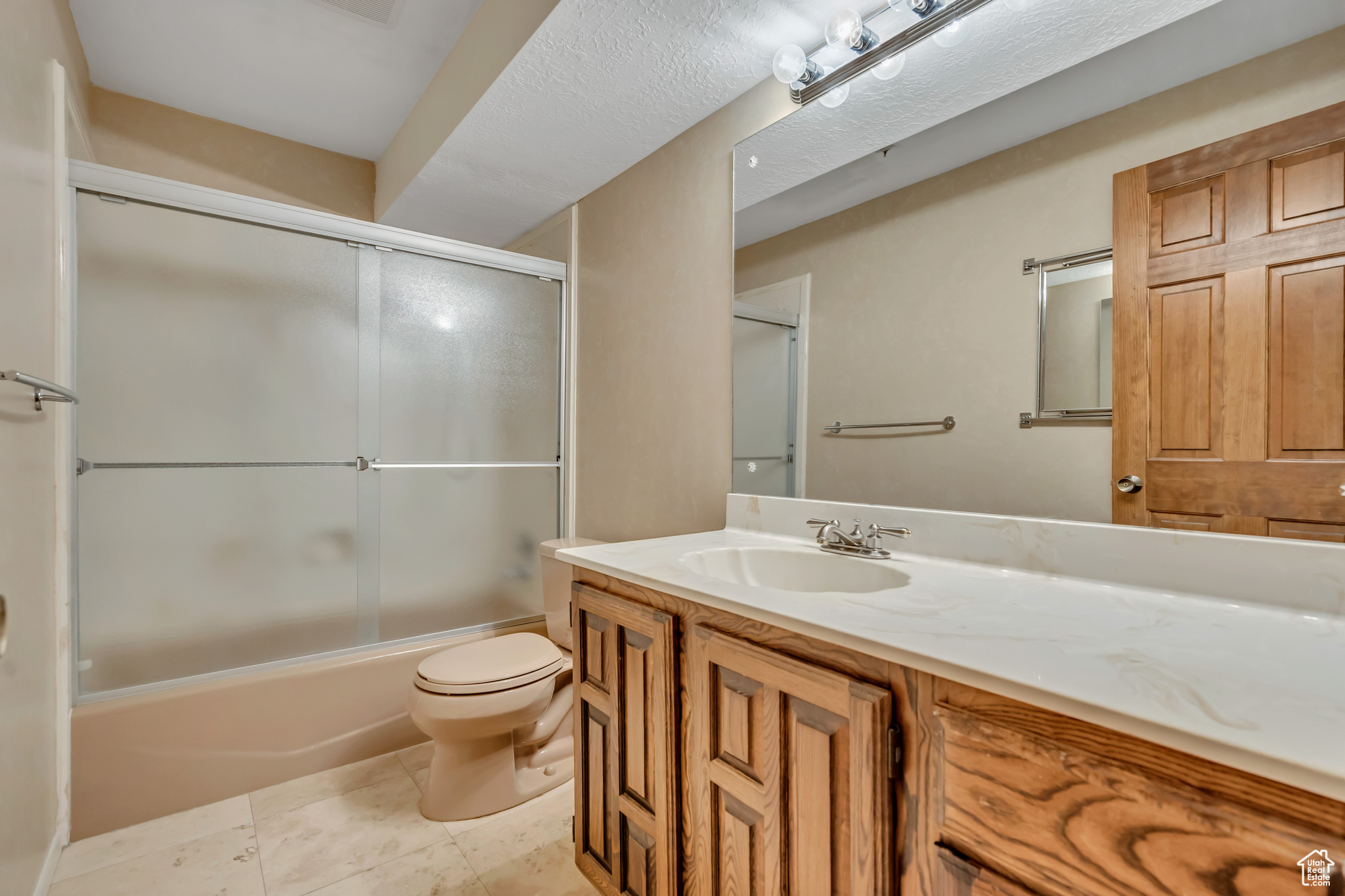 KNOLLWOOD CONDO PH 1 - Residential