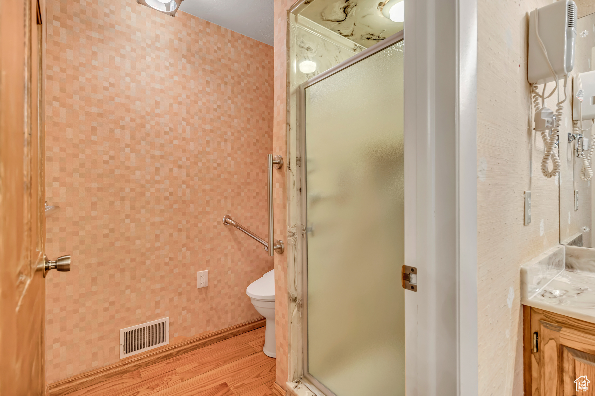 KNOLLWOOD CONDO PH 1 - Residential