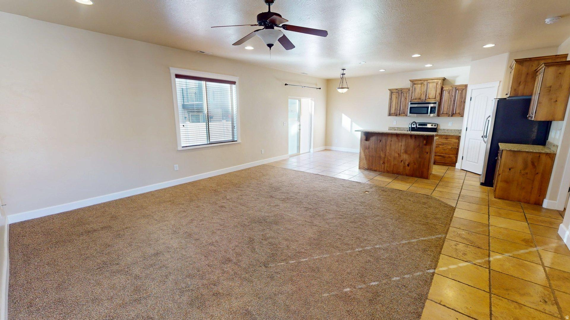 THE COVE @ JORDAN RIVER - Residential