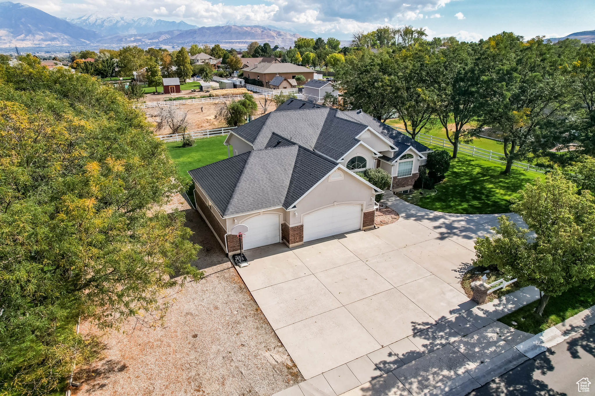DEER MOUNTAIN ESTATES #3-B - Residential