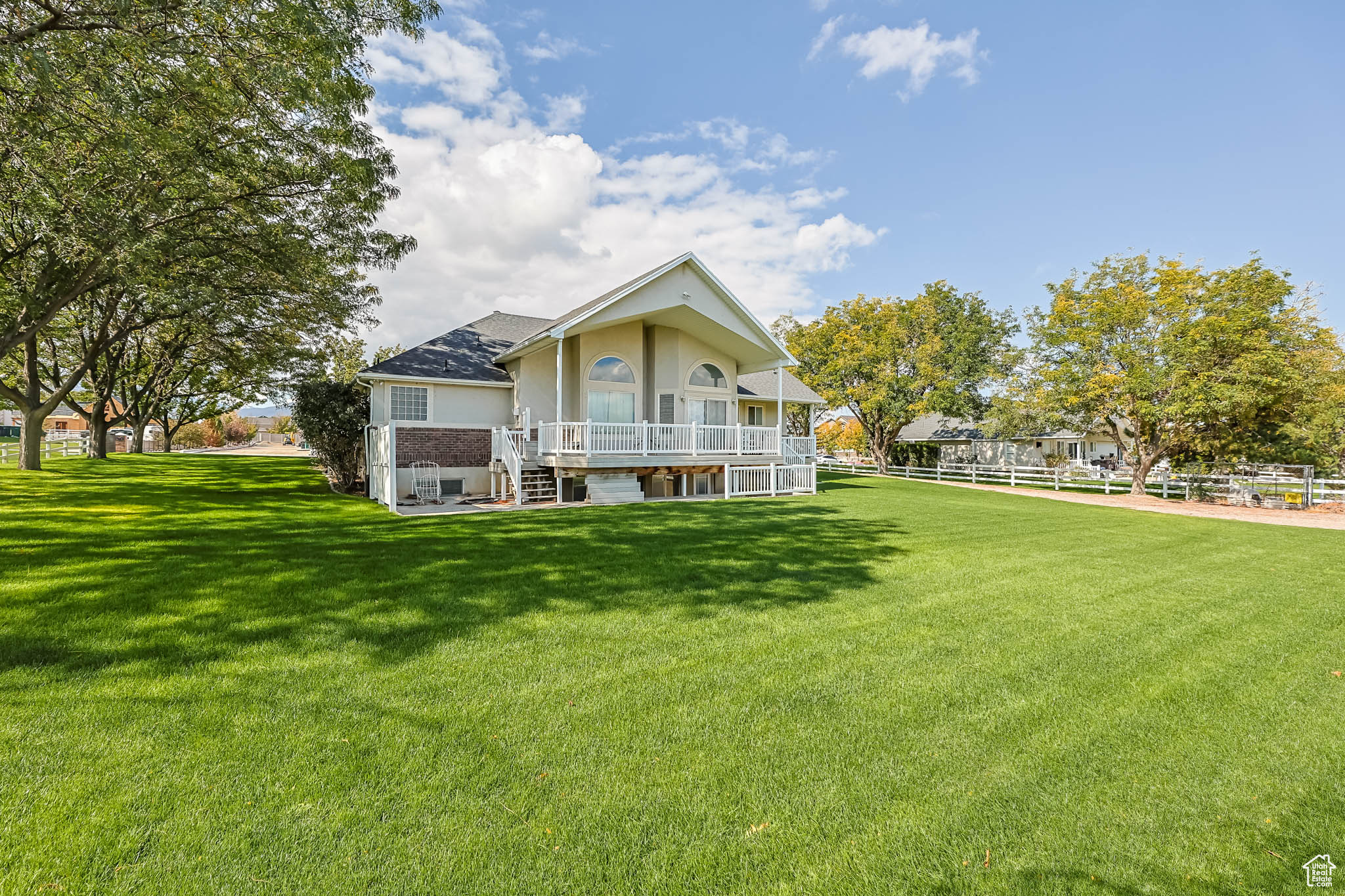 DEER MOUNTAIN ESTATES #3-B - Residential