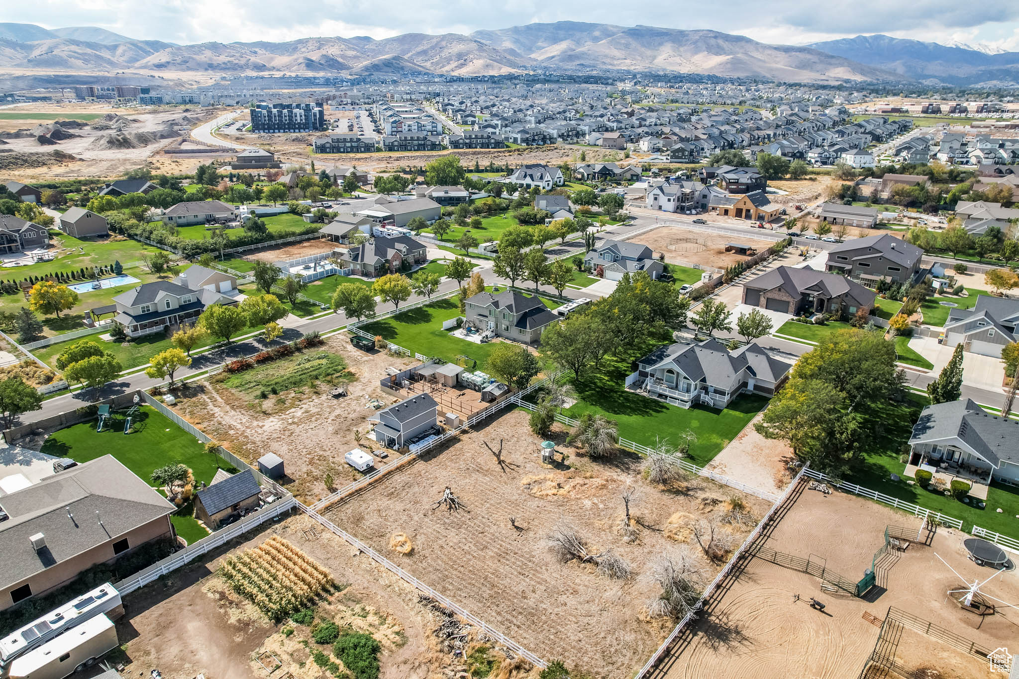 DEER MOUNTAIN ESTATES #3-B - Residential