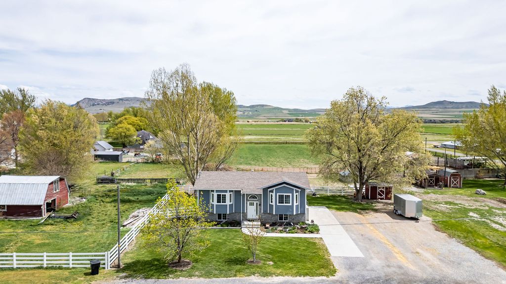 Photo of 365 S CENTER ST, Fielding, UT 84311 (MLS # 2153034)