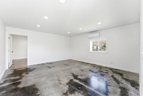 Tiny photo for 9664 E 400 S, Huntsville, UT 84317 (MLS # 2163936)