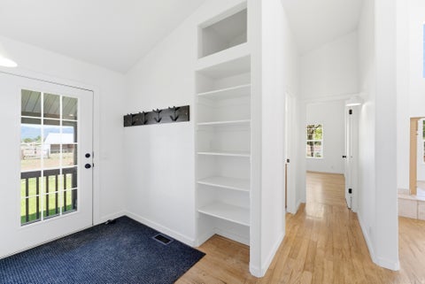 Tiny photo for 9664 E 400 S, Huntsville, UT 84317 (MLS # 2163936)