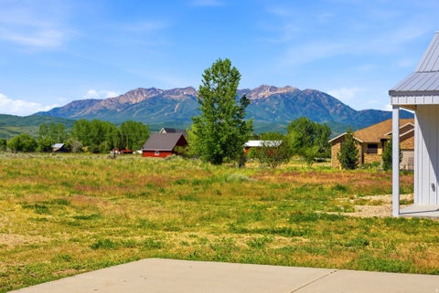 Tiny photo for 9664 E 400 S, Huntsville, UT 84317 (MLS # 2163936)