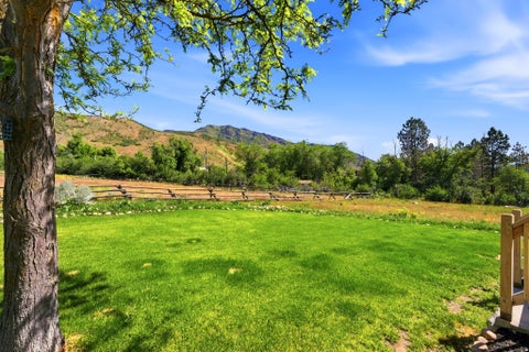 Tiny photo for 9664 E 400 S, Huntsville, UT 84317 (MLS # 2163936)