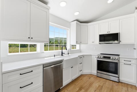 Tiny photo for 9664 E 400 S, Huntsville, UT 84317 (MLS # 2163936)