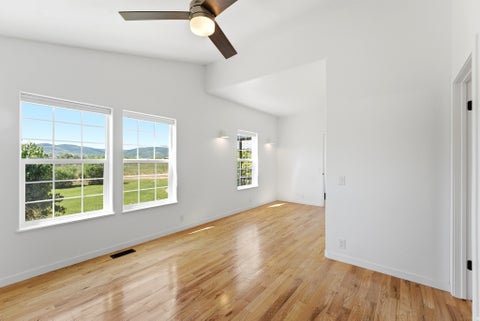 Tiny photo for 9664 E 400 S, Huntsville, UT 84317 (MLS # 2163936)