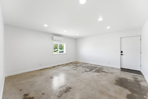 Tiny photo for 9664 E 400 S, Huntsville, UT 84317 (MLS # 2163936)