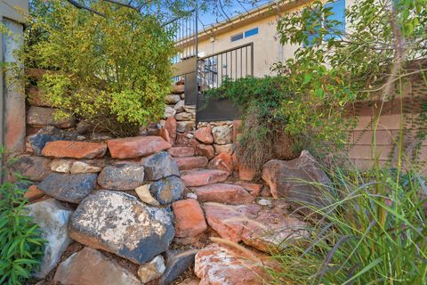 Tiny photo for 1025 N RUBY PL, Washington, UT 84780 (MLS # 2128601)