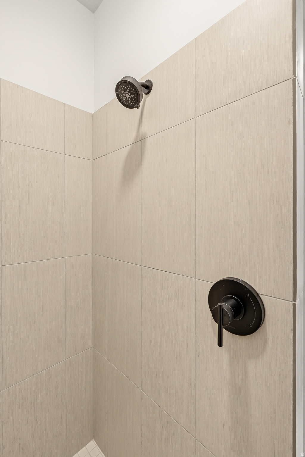 SKY VIEW ESTATES - Residential Income