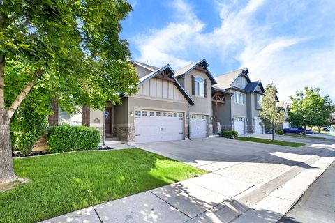 Tiny photo for 4510 STONE CREEK RD #F, West Haven, UT 84401 (MLS # 2155782)