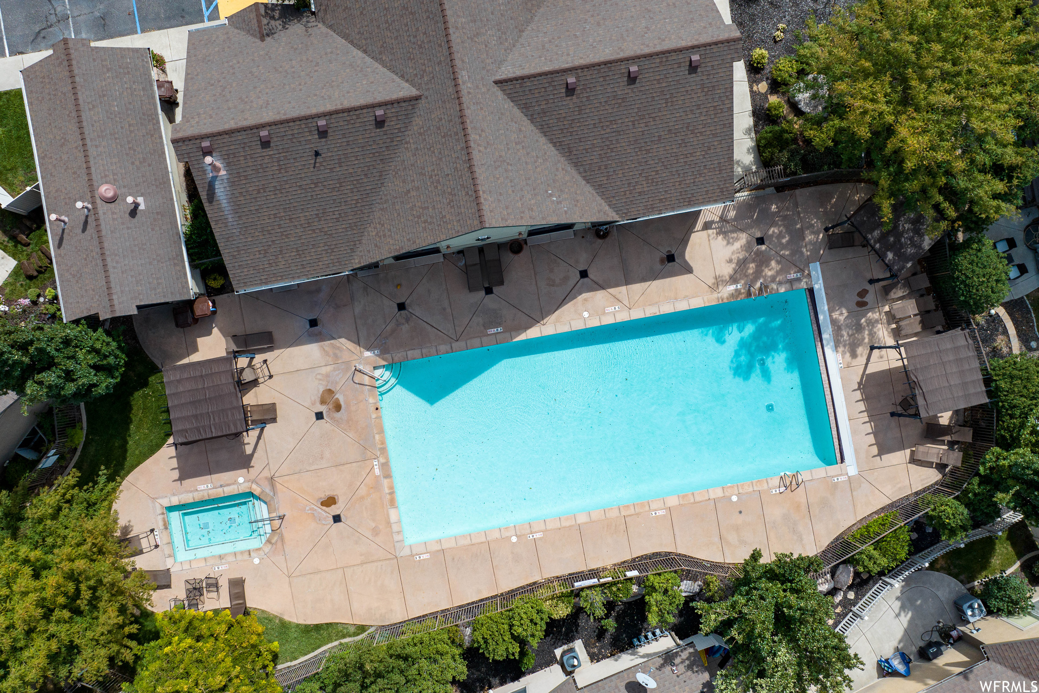 STONE CREEK - Residential