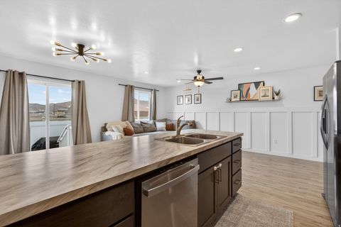 Tiny photo for 1218 S 1740 W, Payson, UT 84651 (MLS # 2136786)