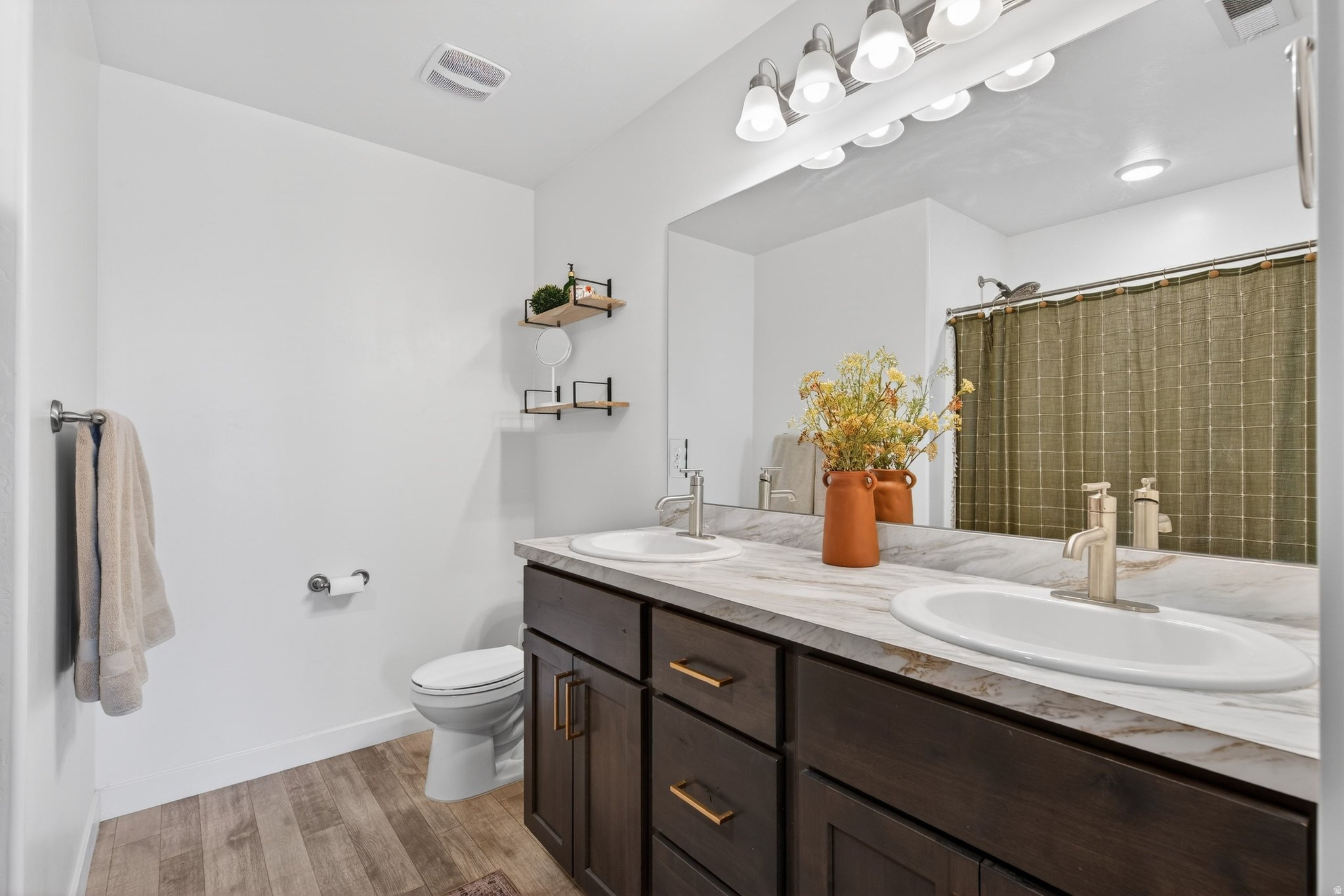 SPRING CREEK - Residential