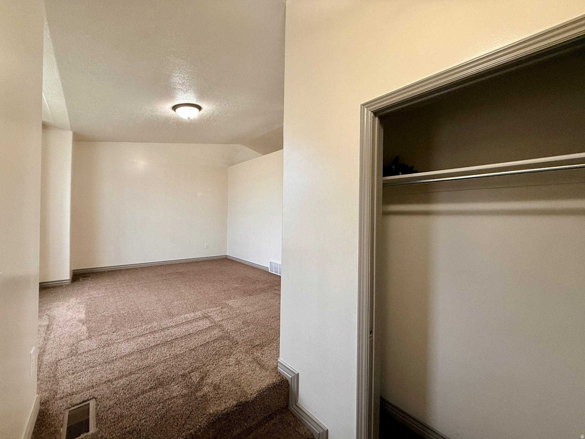 TIFFANY - Residential