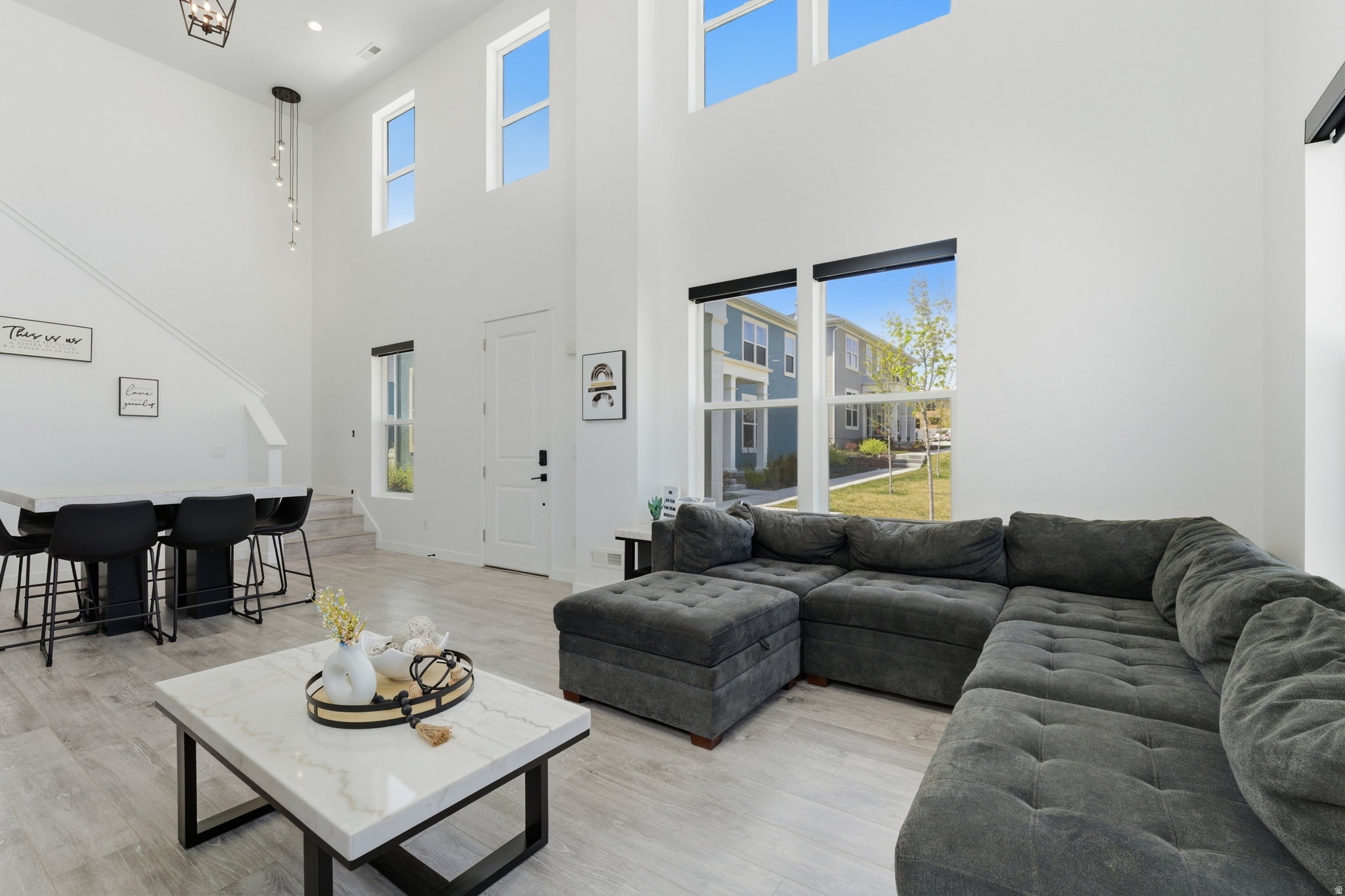 OQUIRRH - Residential