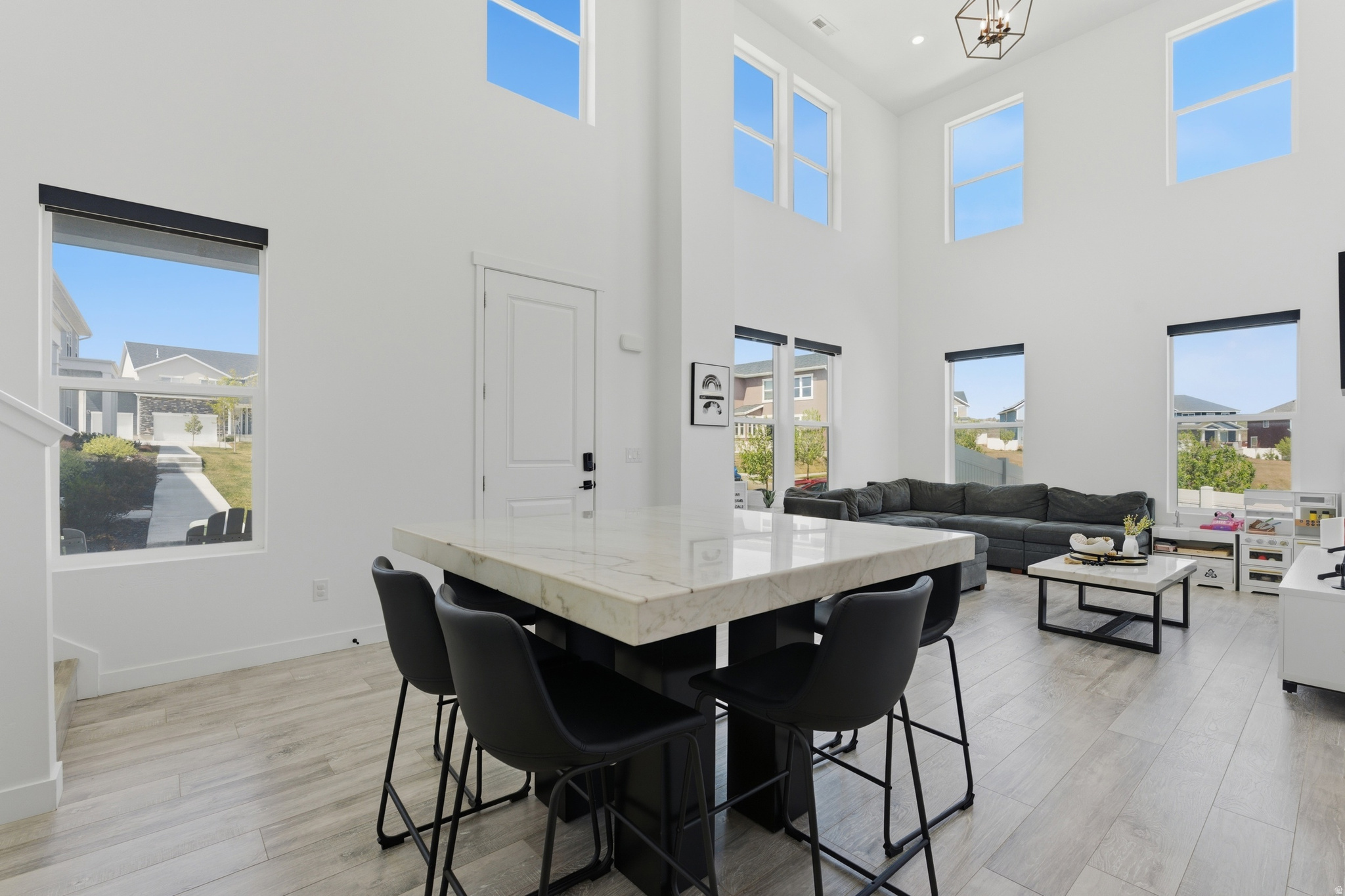 OQUIRRH - Residential