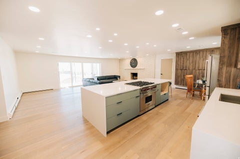 Tiny photo for 610 S 800 E, Centerville, UT 84014 (MLS # 2173819)