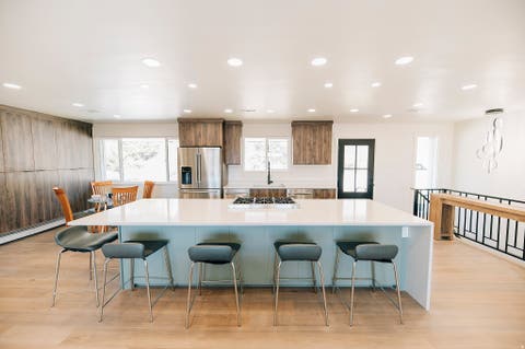 Tiny photo for 610 S 800 E, Centerville, UT 84014 (MLS # 2173819)