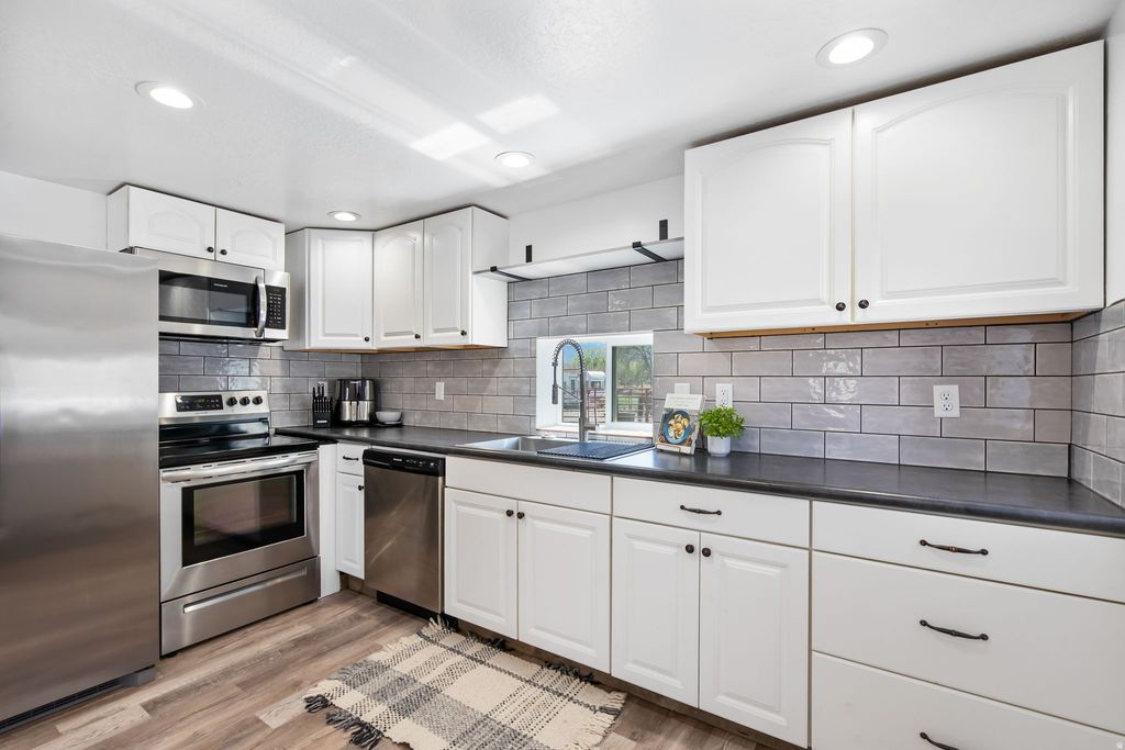 Photo of 85 N 100 W, Joseph, UT 84739 (MLS # 2146140)