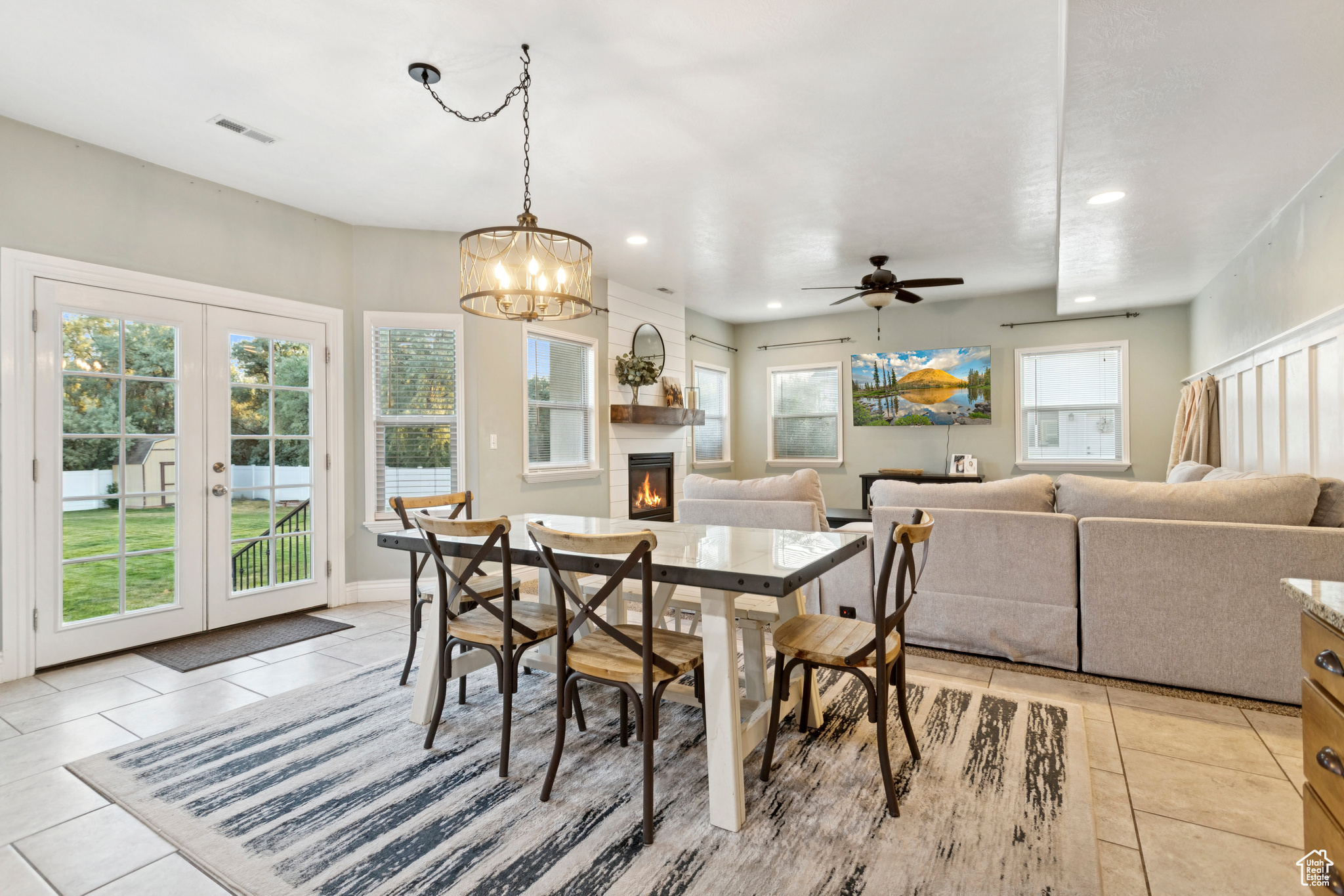 JORDAN WILLOWS - Residential