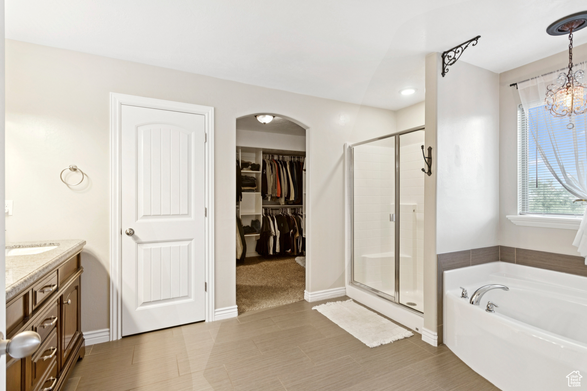 JORDAN WILLOWS - Residential