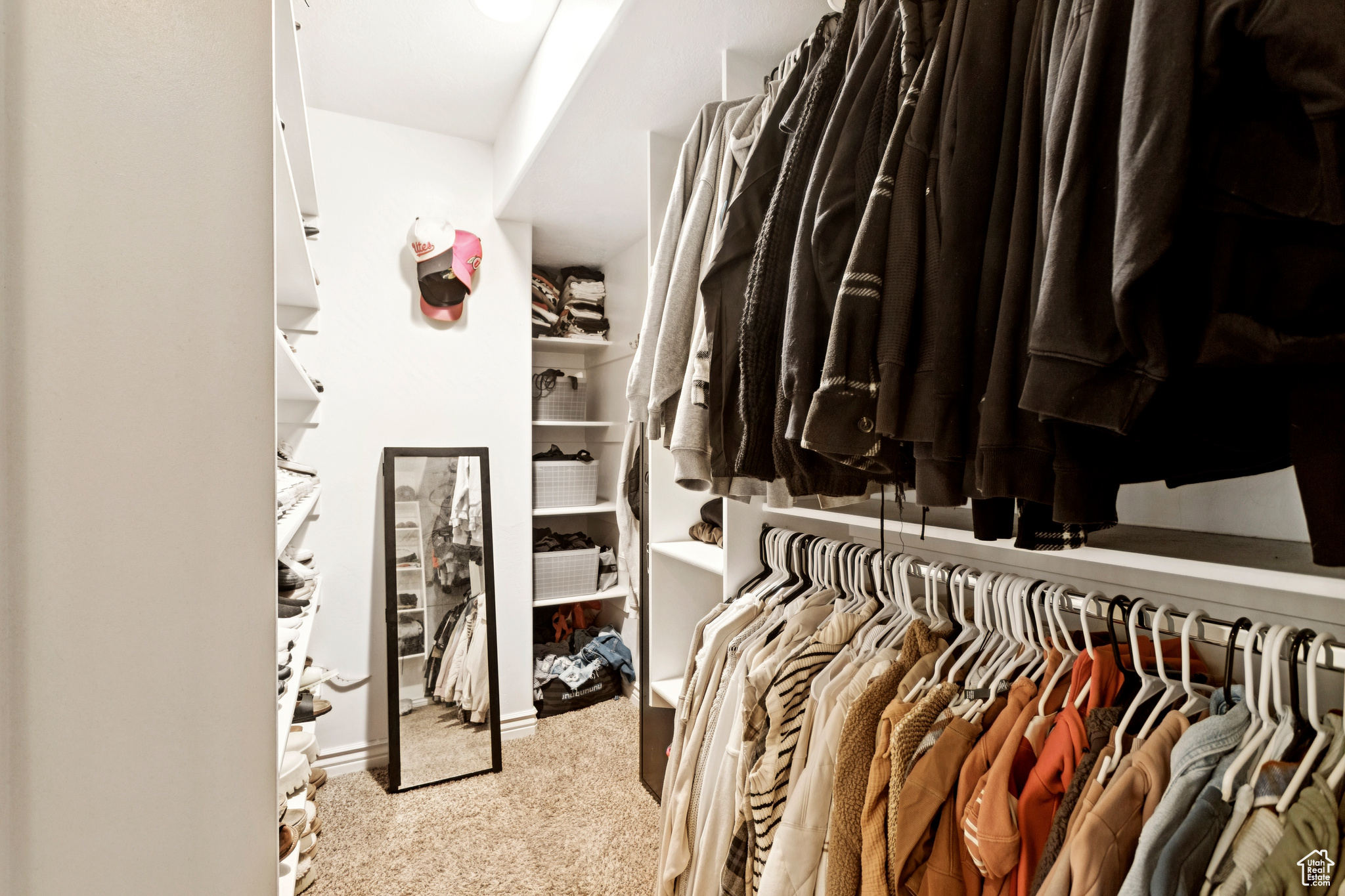 JORDAN WILLOWS - Residential