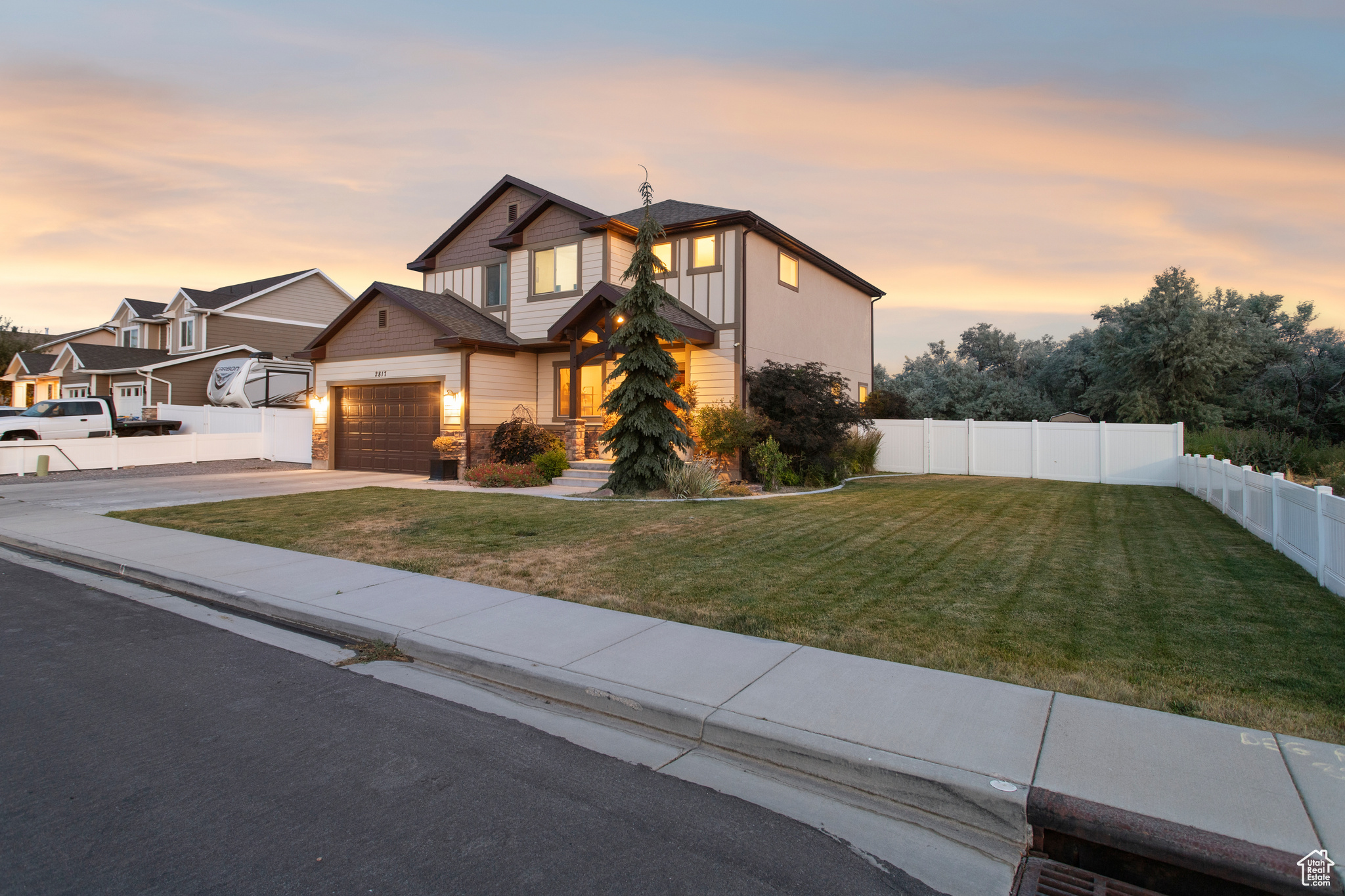 JORDAN WILLOWS - Residential