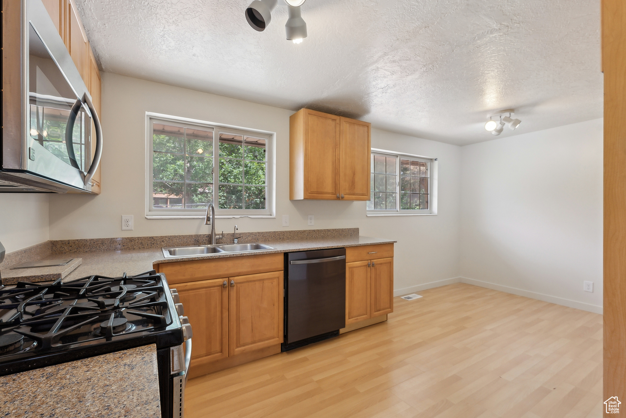 12125 S York Ridge Rd, Sandy, Utah image 11