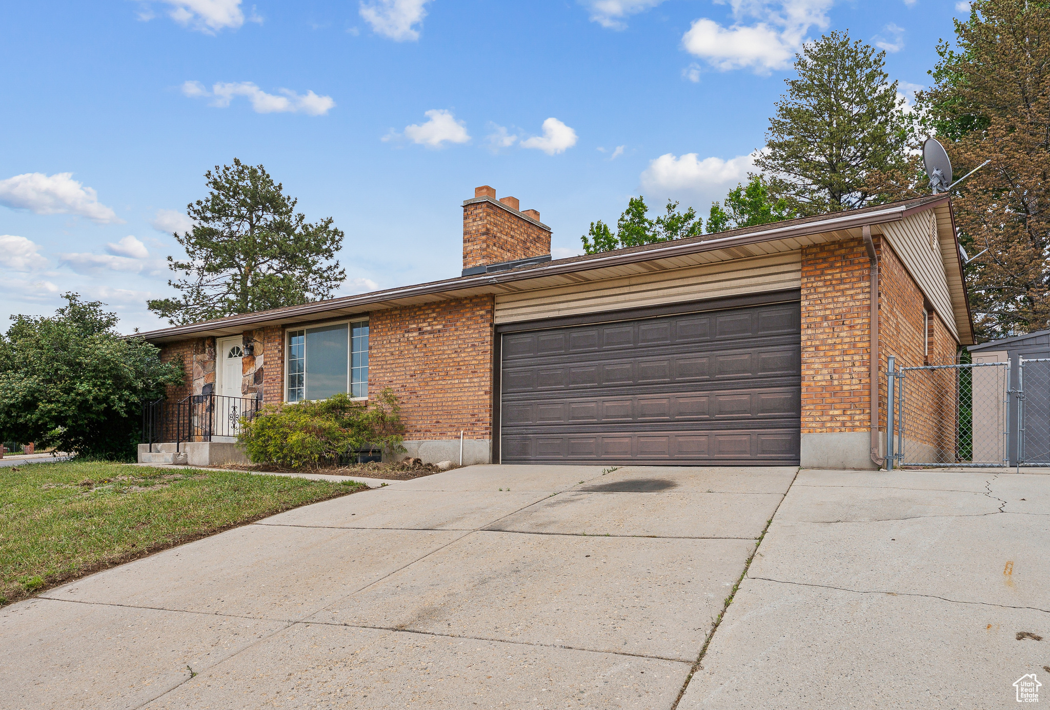 12125 S York Ridge Rd, Sandy, Utah image 3