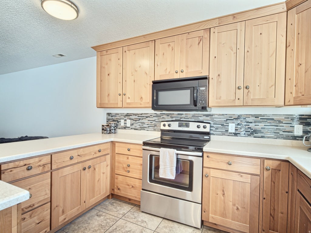 Photo of 567 N 2425 W, Vernal, UT 84078 (MLS # 2186008)