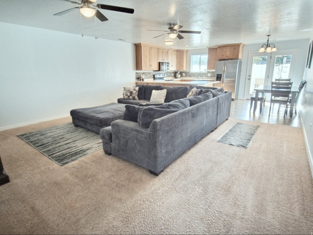Photo of 567 N 2425 W, Vernal, UT 84078 (MLS # 2186008)