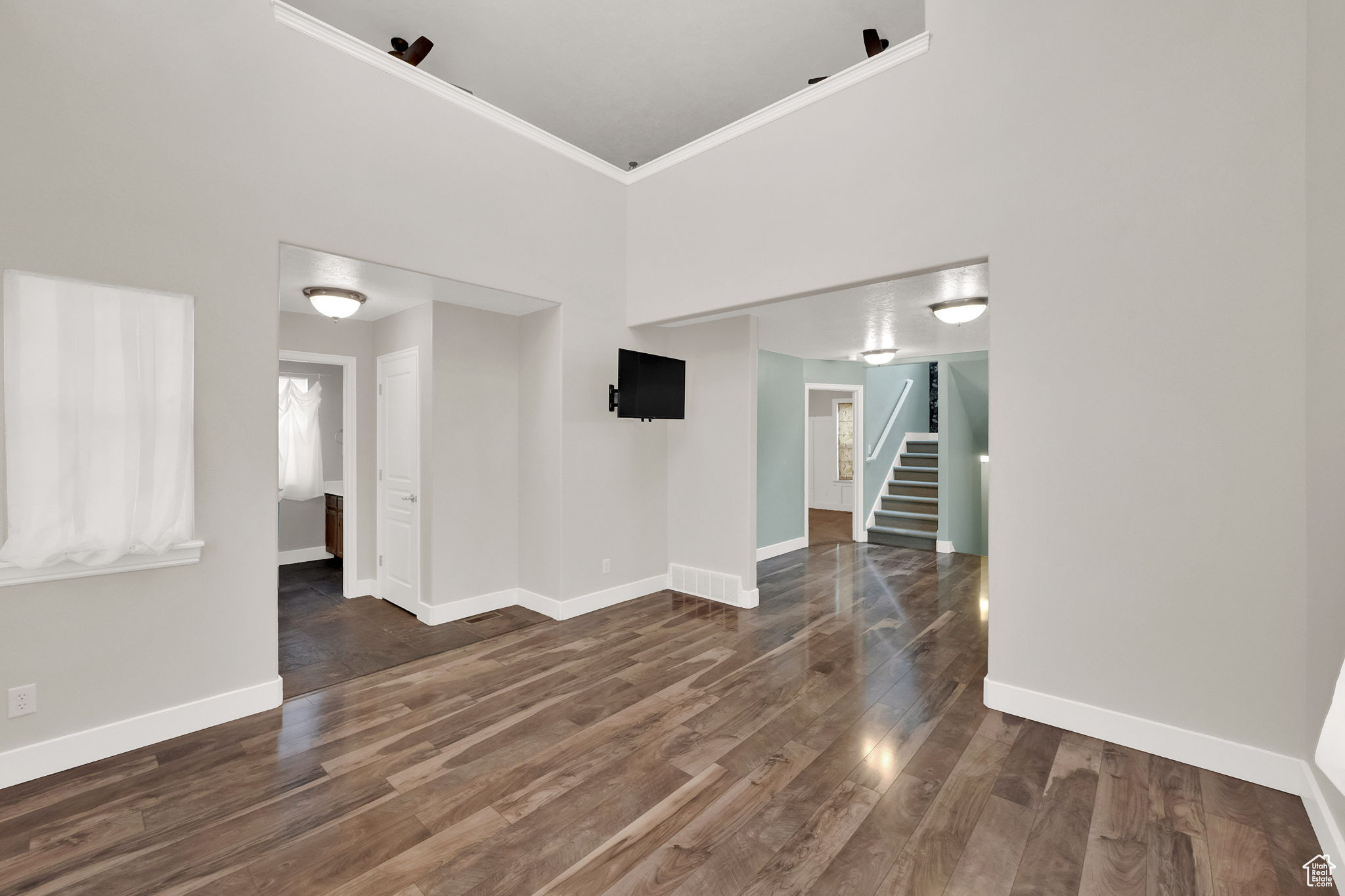 HEIRLOOM COTTAGES - Residential