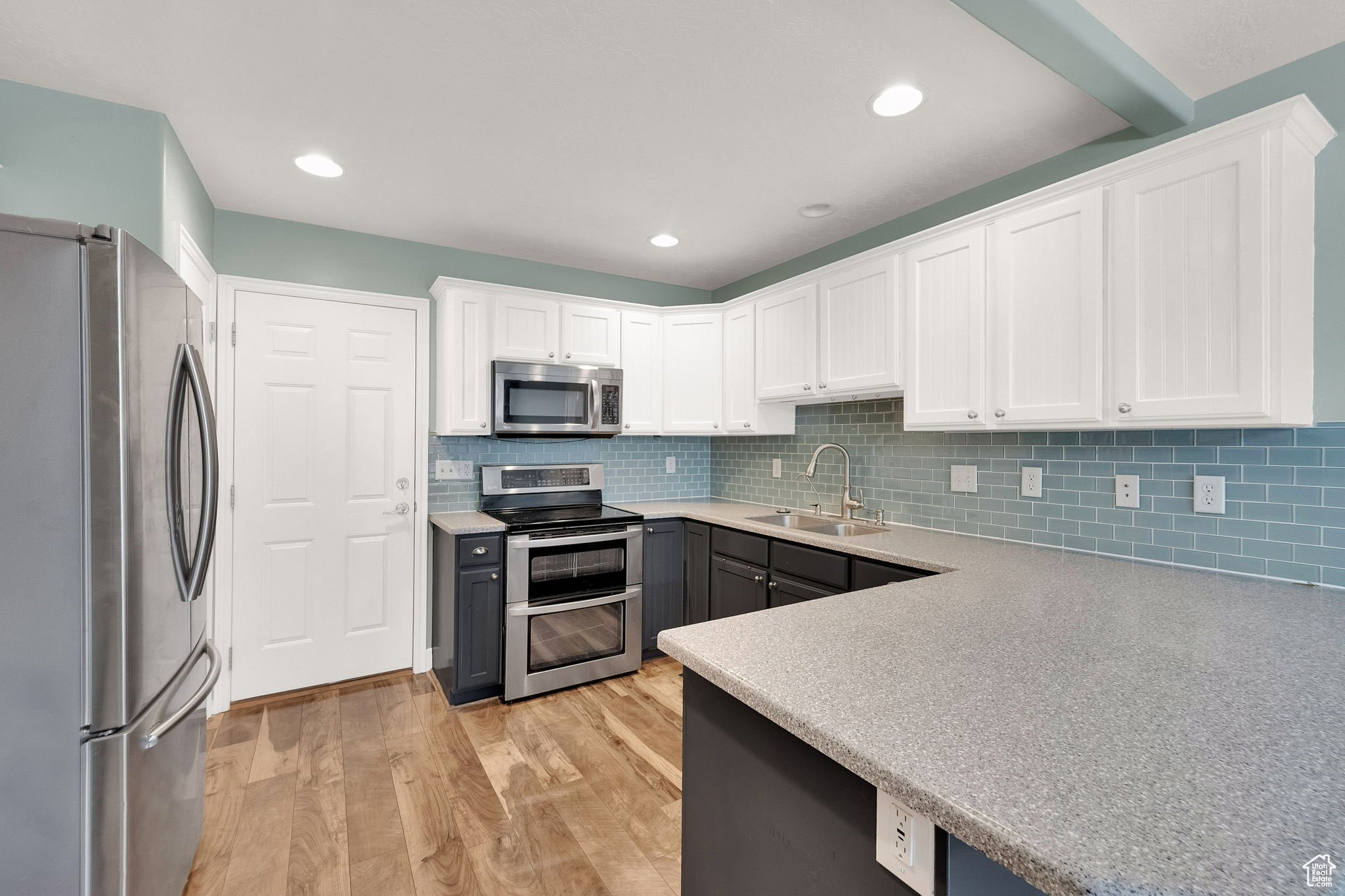 HEIRLOOM COTTAGES - Residential