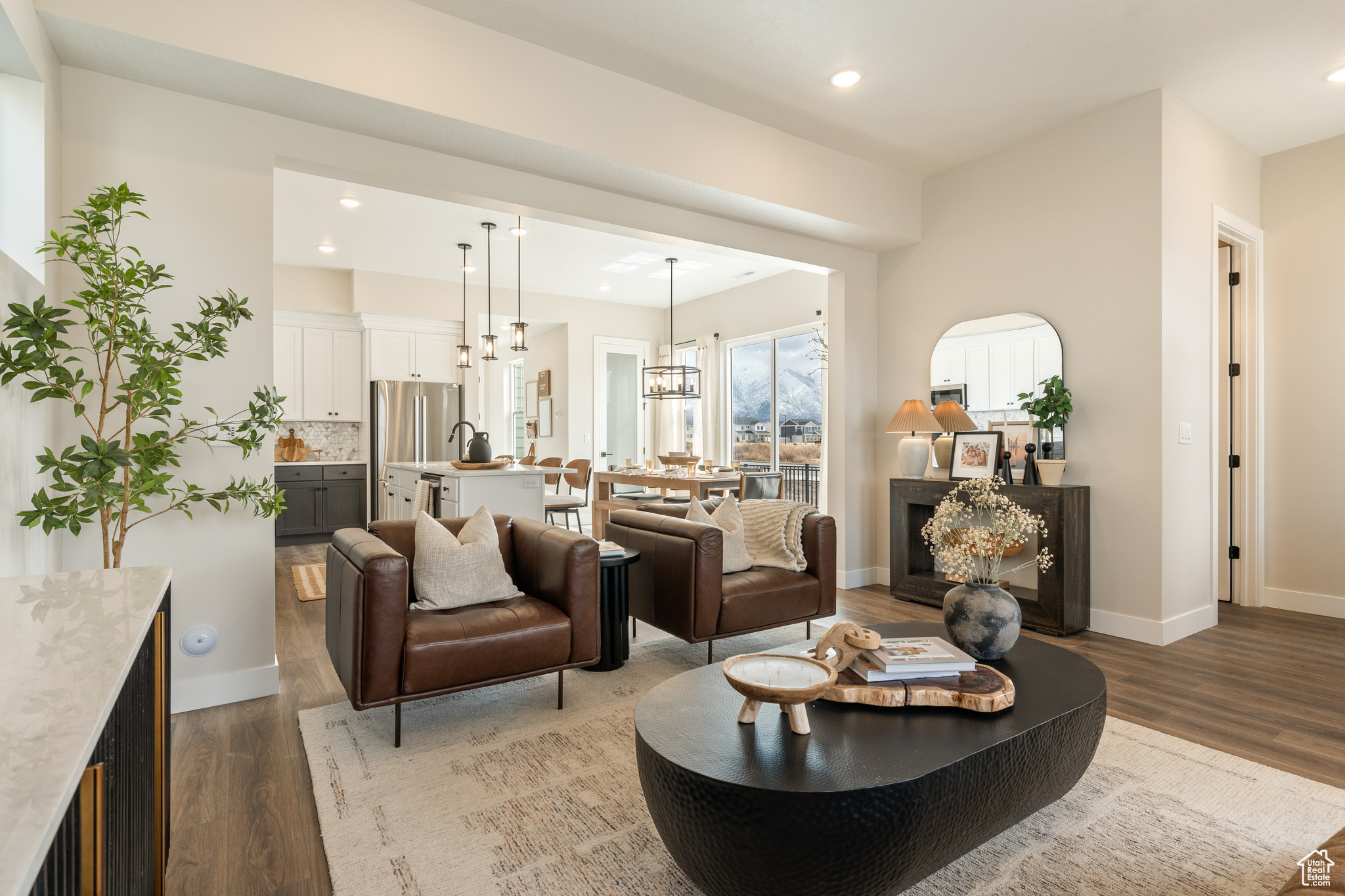 HUNTINGTON RANCH - Residential