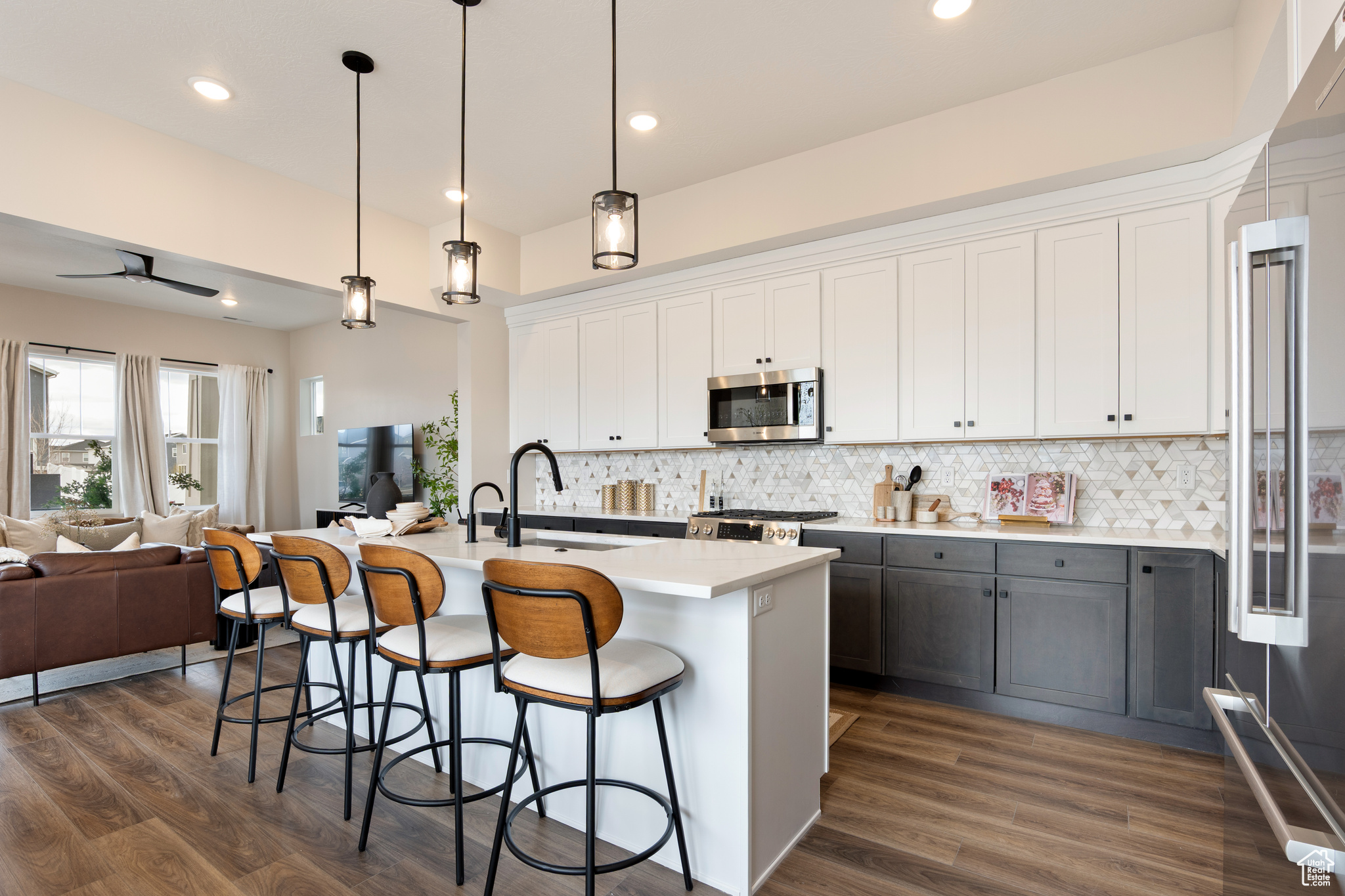 HUNTINGTON RANCH - Residential