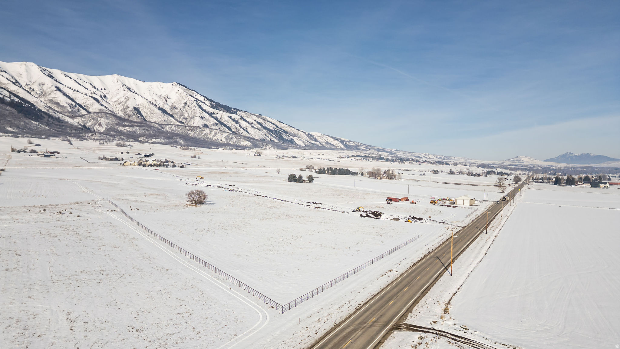 ALPENGLOW ESTATES - Land