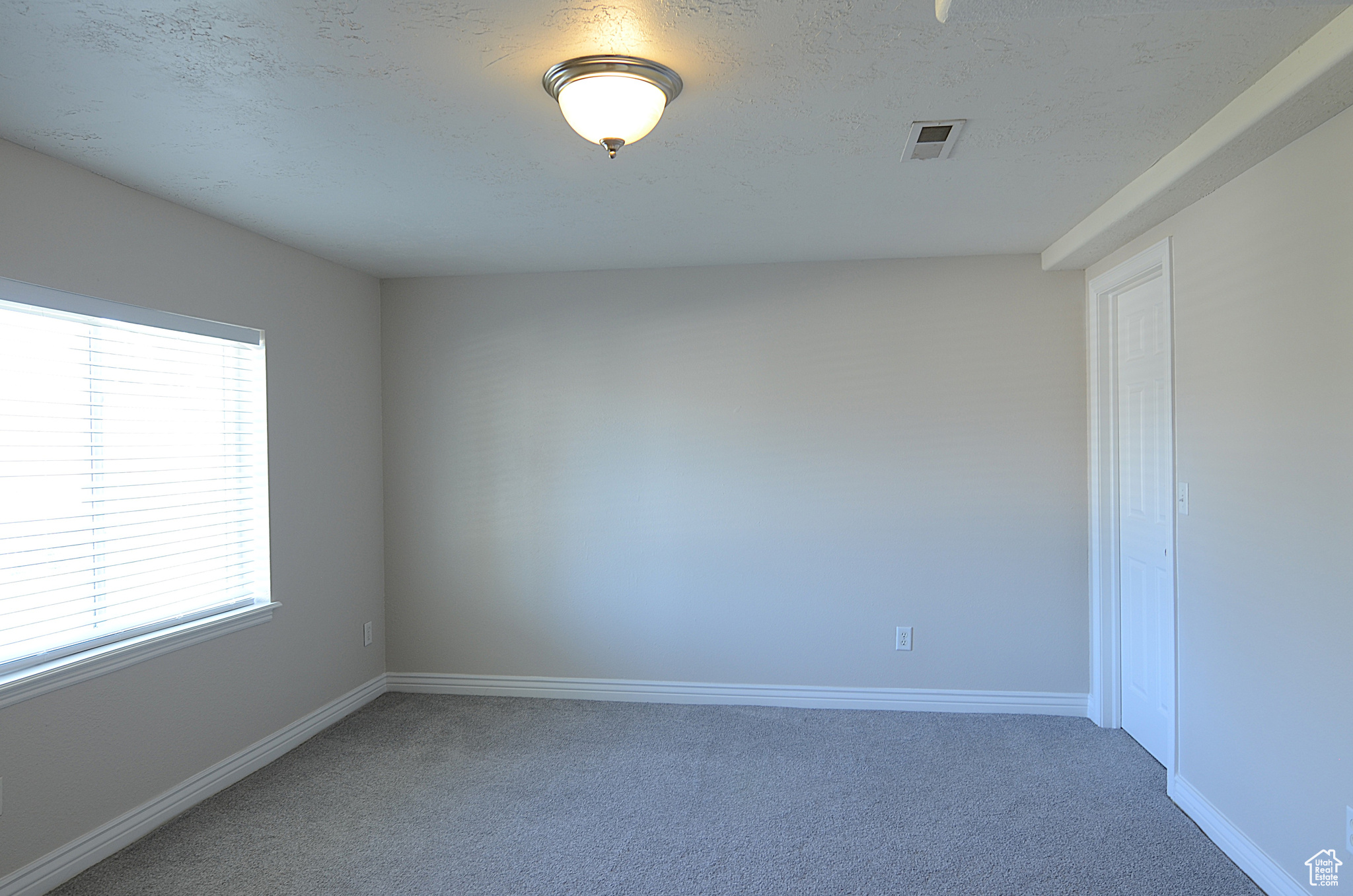 LAKE MOUNTAIN ESTATES - Residential
