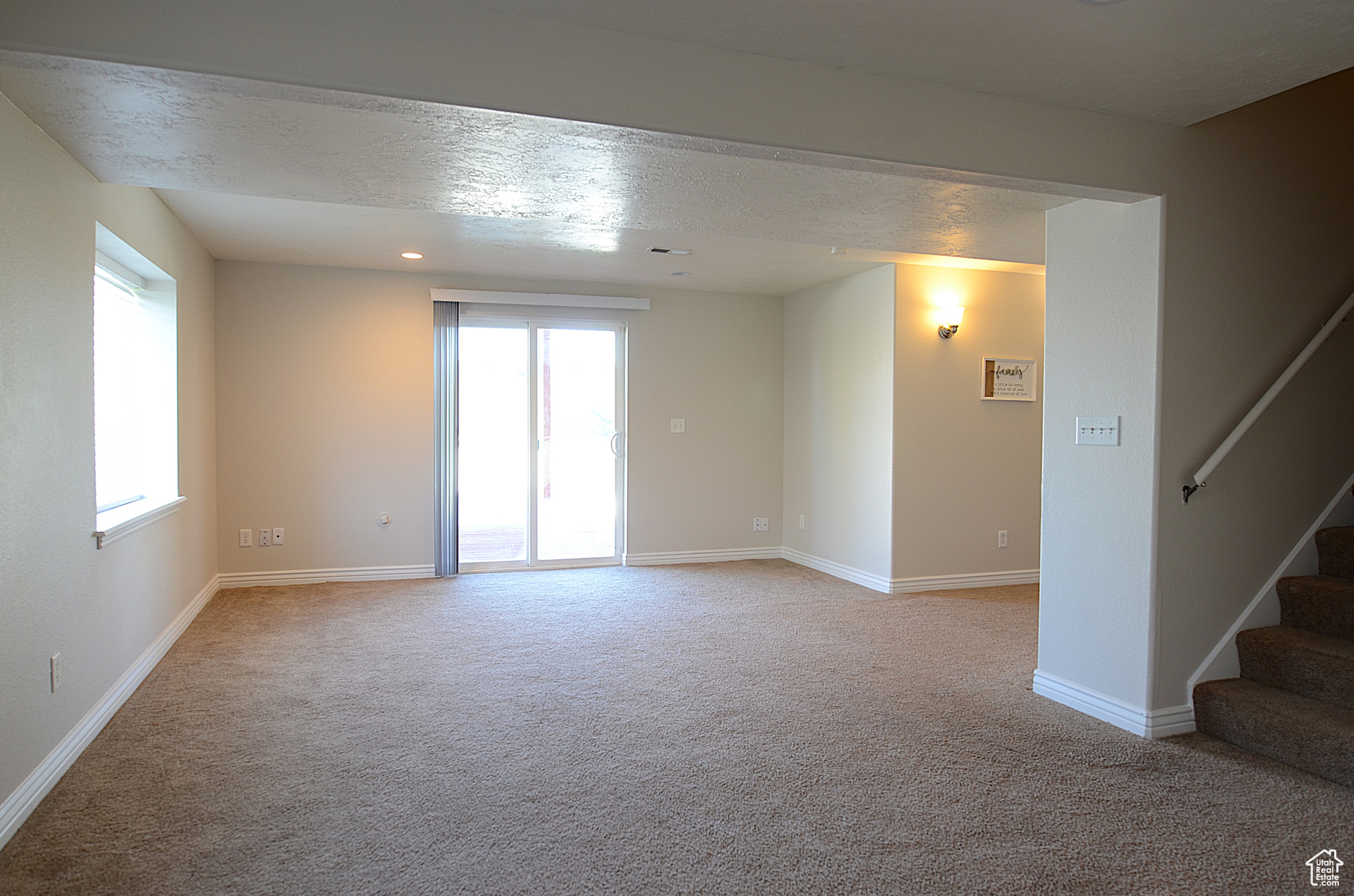 LAKE MOUNTAIN ESTATES - Residential