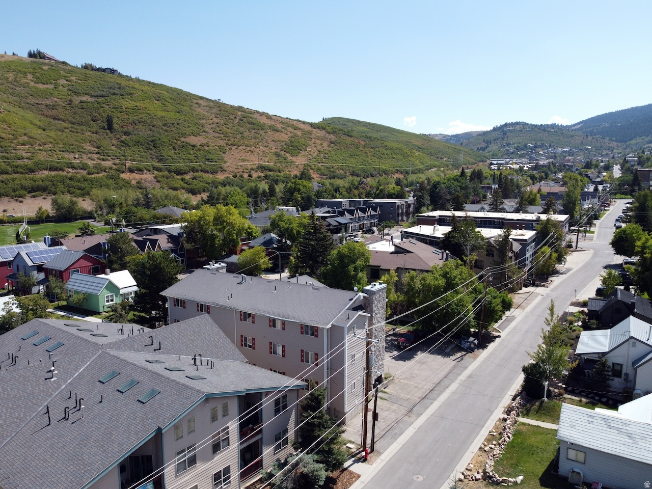 ALPENHOF CONDO - Residential