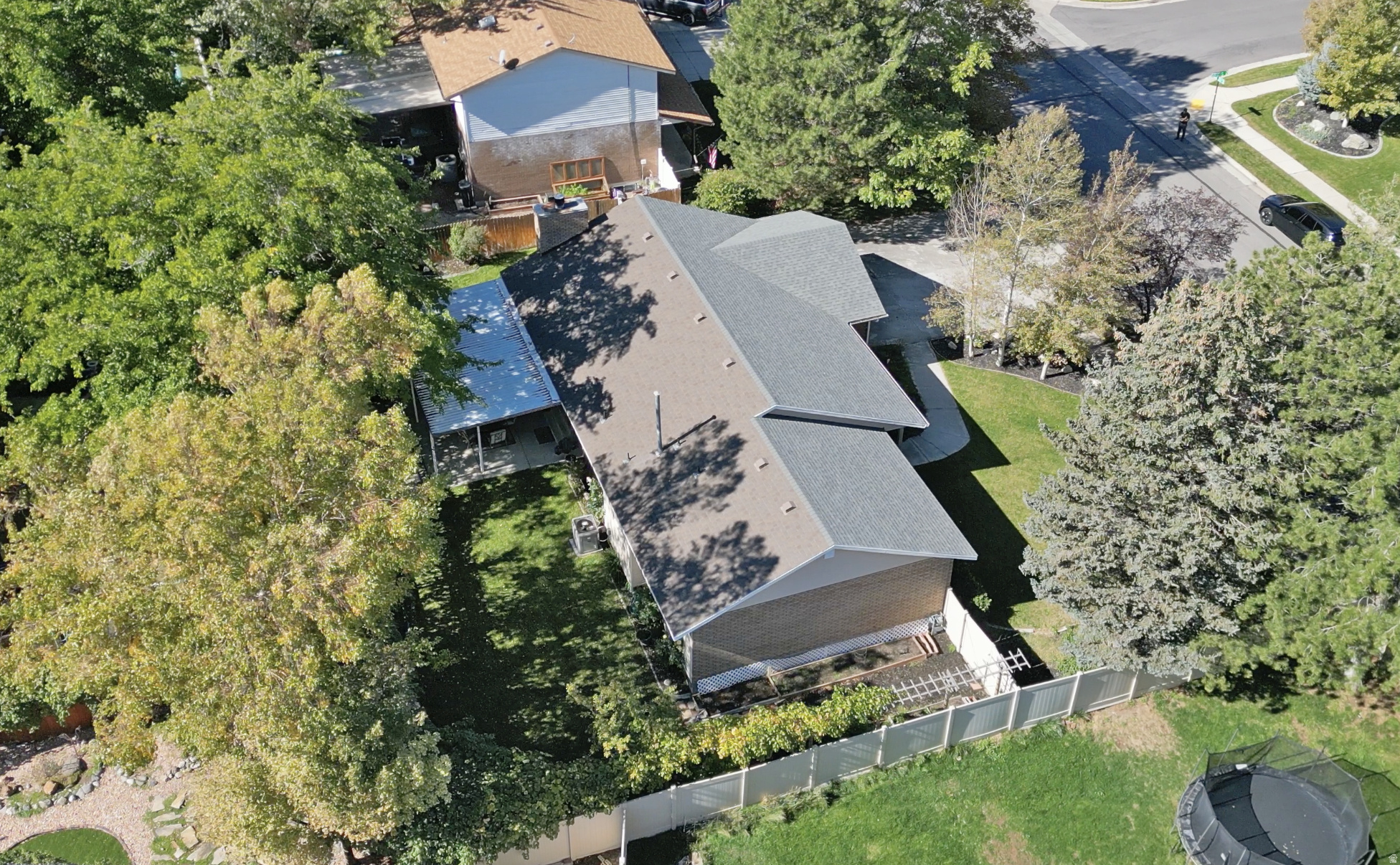 HIDDEN VALLEY - Residential