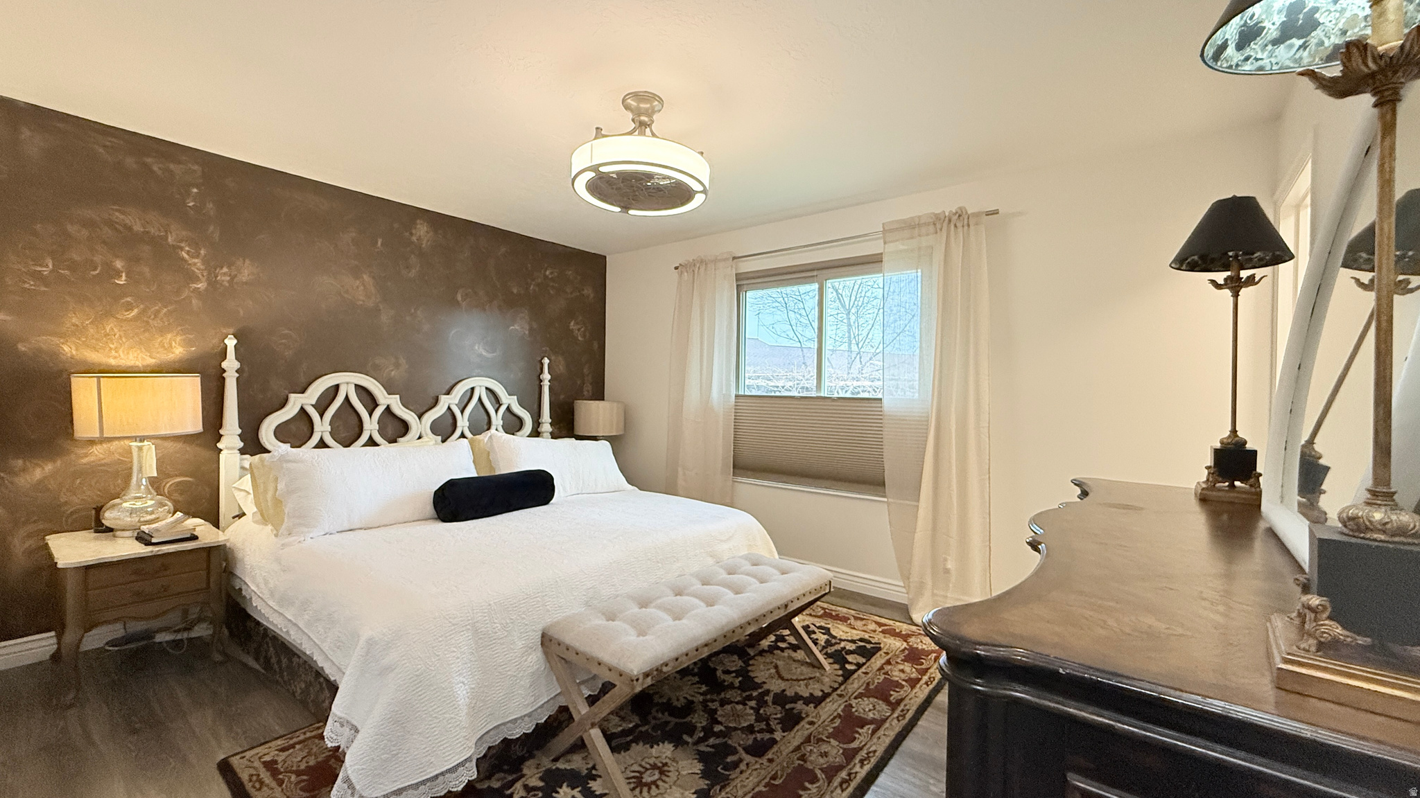 HIDDEN VALLEY - Residential