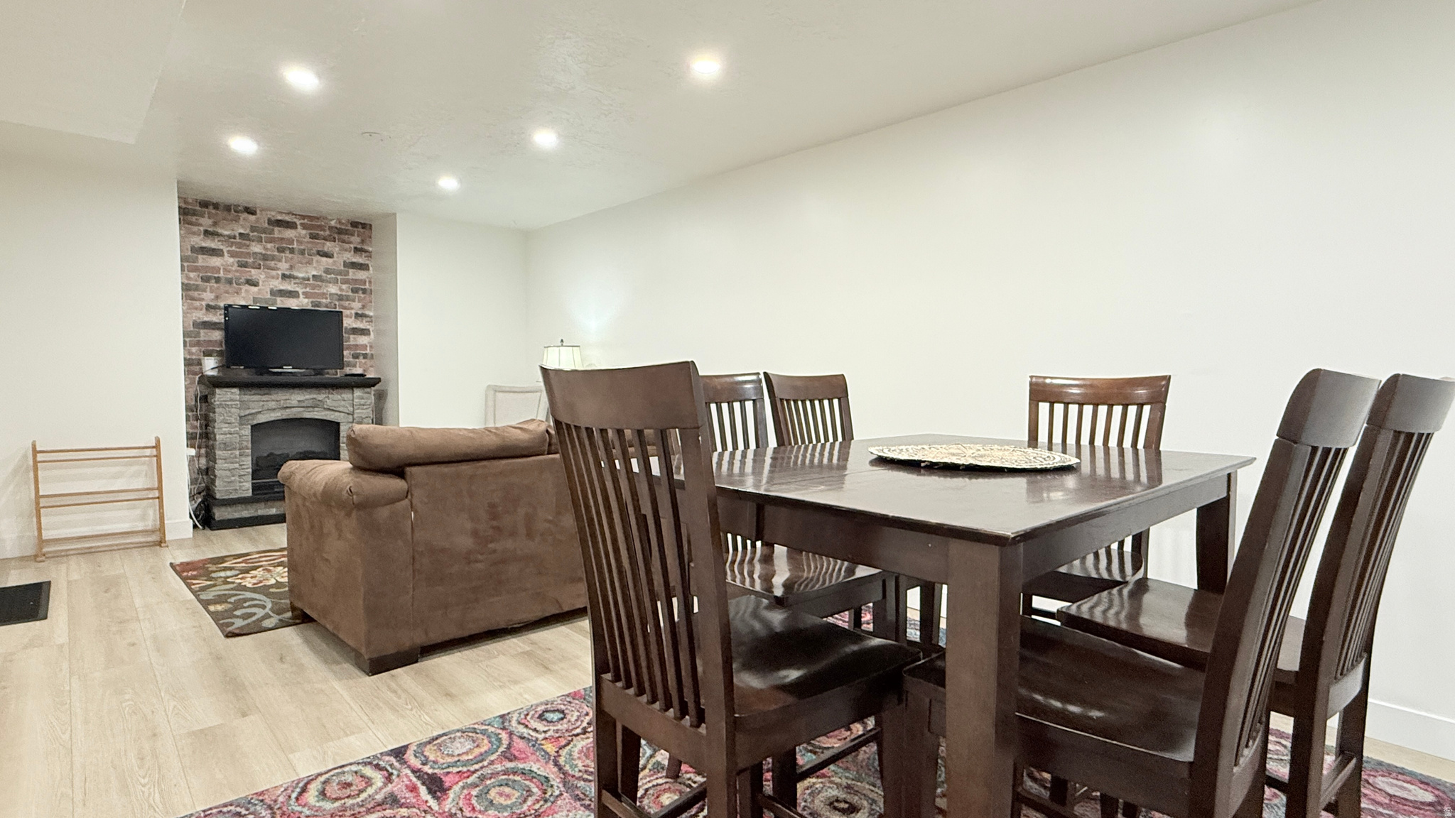 HIDDEN VALLEY - Residential