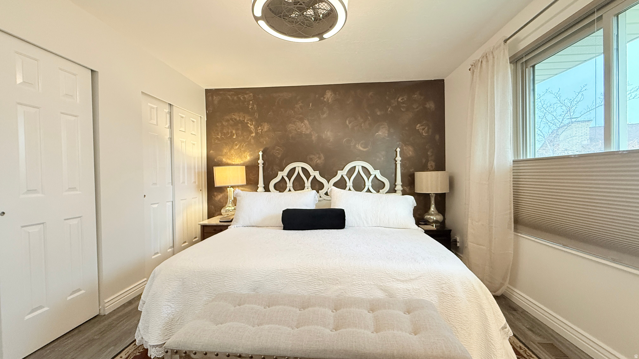 HIDDEN VALLEY - Residential