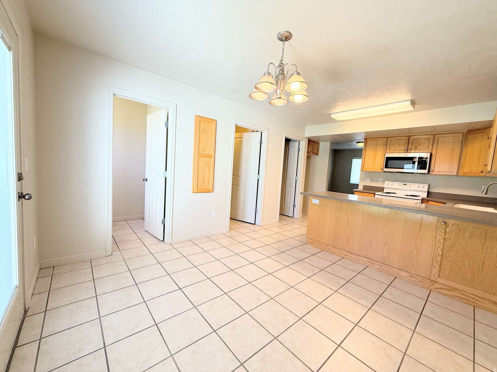 PHEASANT RIDGE TOWNHOUSES - Residential