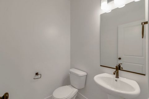 Tiny photo for 30 S MOONLIT RD, Mapleton, UT 84664 (MLS # 2158325)