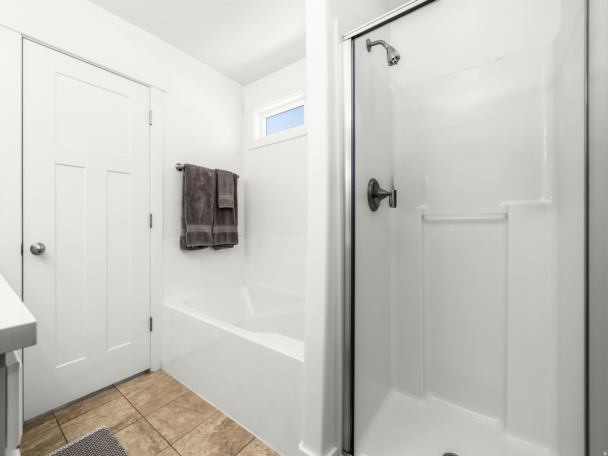 LANDROCK ESTATES - Residential