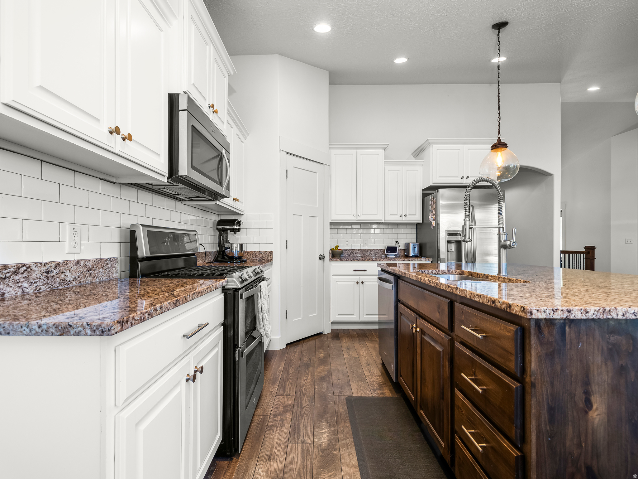 LANDROCK ESTATES - Residential
